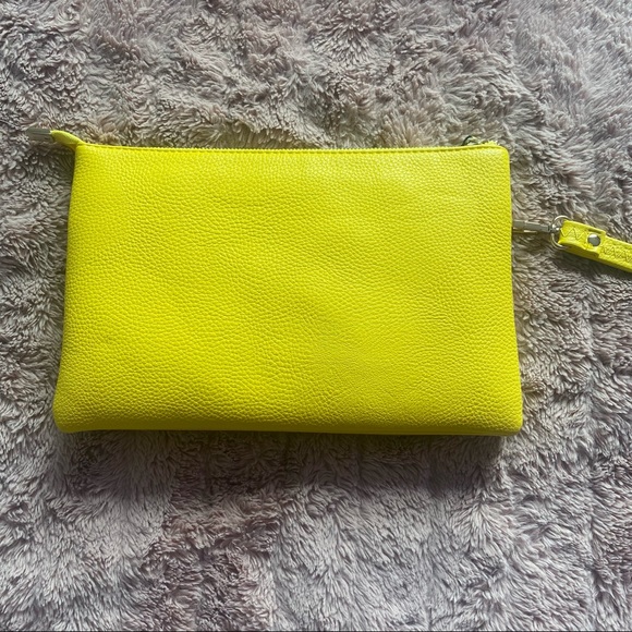 Medium Yellow Shoulder Bag - Picture 3 of 6